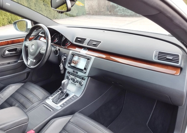 Volkswagen CC cena 64900 przebieg: 196000, rok produkcji 2013 z Warszawa małe 781